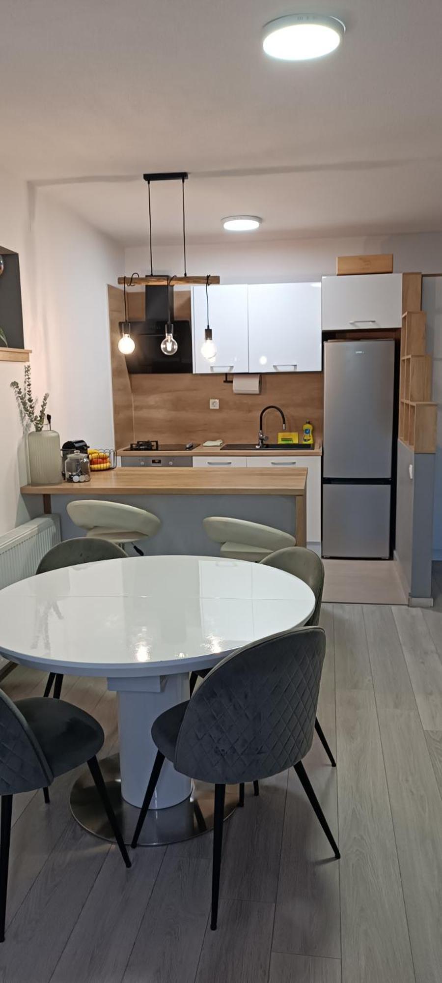 Katrin 101 Apartman Tučepi Kültér fotó